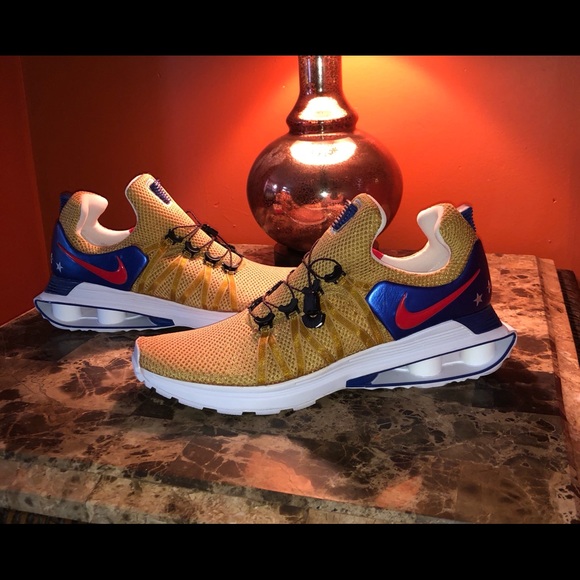 nike shox gravity size 13